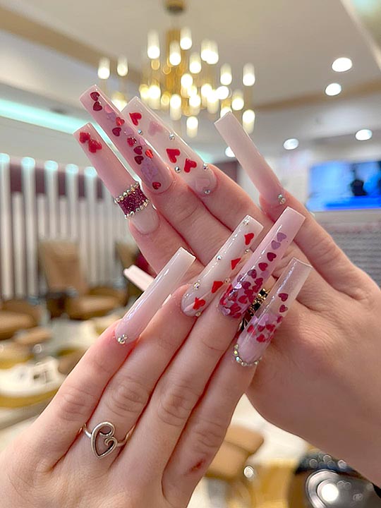 SERENITY_BEAUTY_BAR-78374-photo1